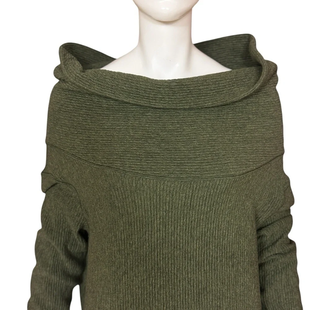 Lululemon Athletica Dark Green Cowl Neck Sweater Size XSmall G#18